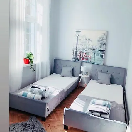 Zlotnikow Apartman *