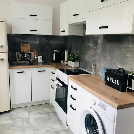 Apartamento Złotników *